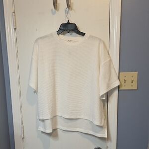 Tres Bien Ivory Short Sleeve Knit Top